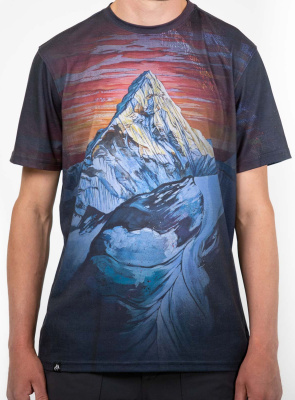 Футболка сноубордическая Jones Tee Ama Dablam SS Dark Gray Футболка сноубордическая Jones Tee Ama Dablam SS Dark Gray